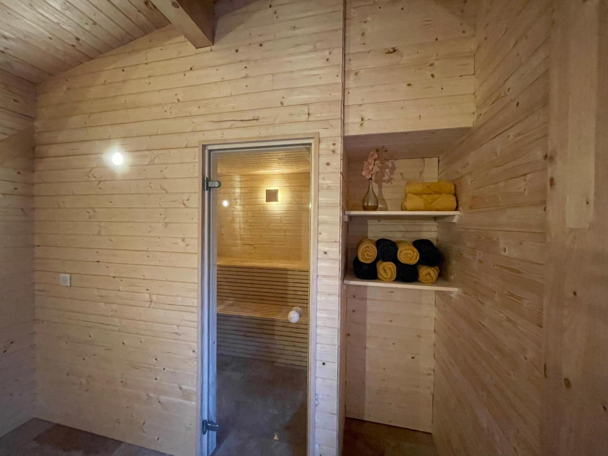 L Estanguet Maison Octogonale En Foret Rion-Des-Landes المظهر الخارجي الصورة