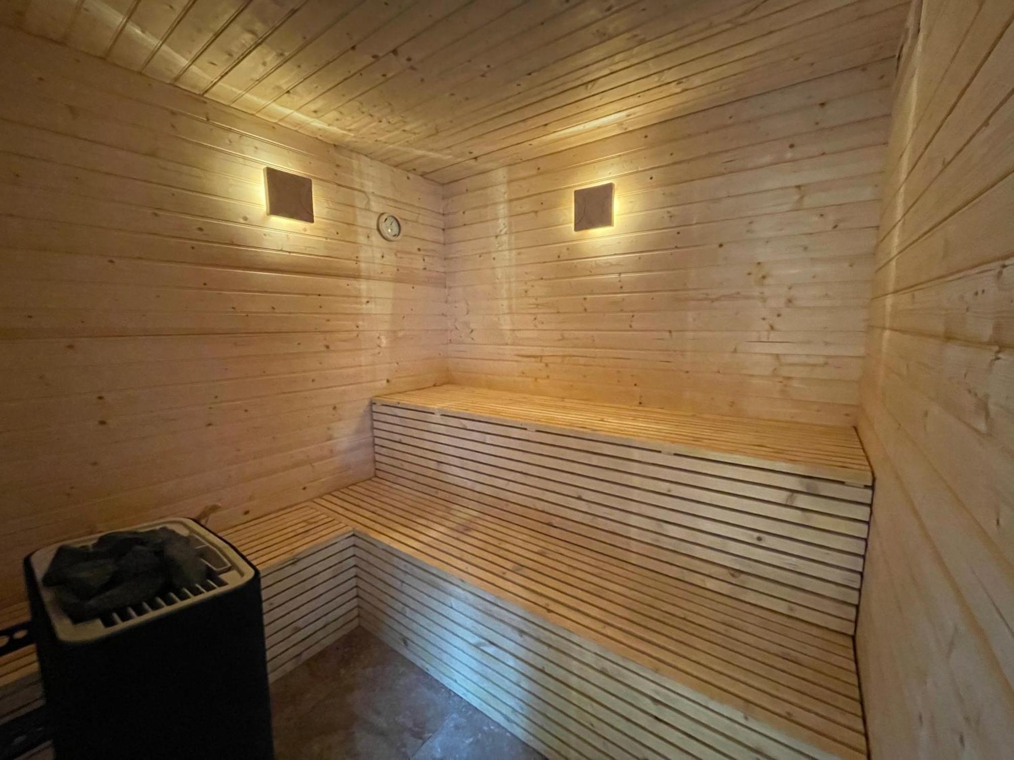 L Estanguet Maison Octogonale En Foret Rion-Des-Landes المظهر الخارجي الصورة
